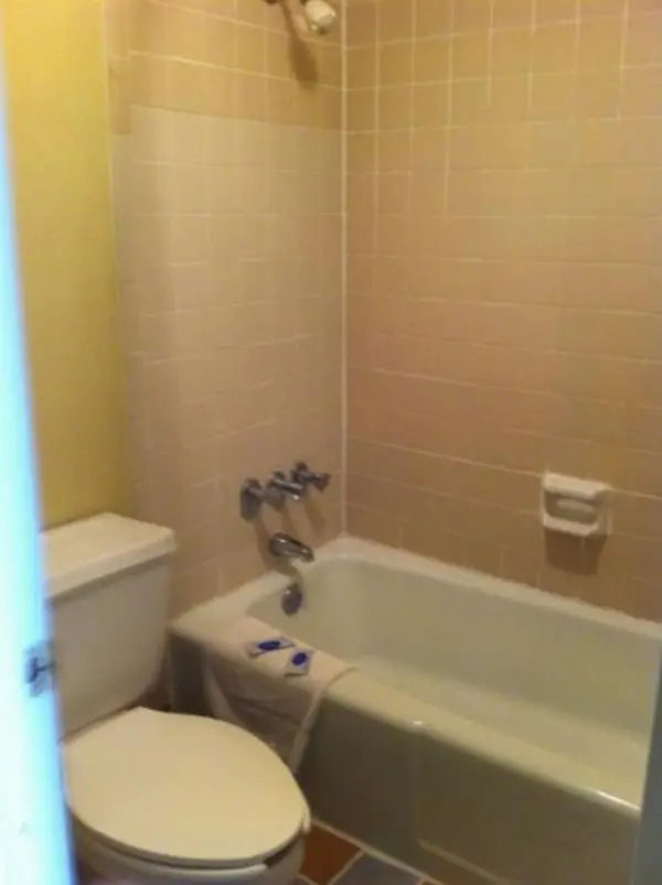 Gold Inn 9